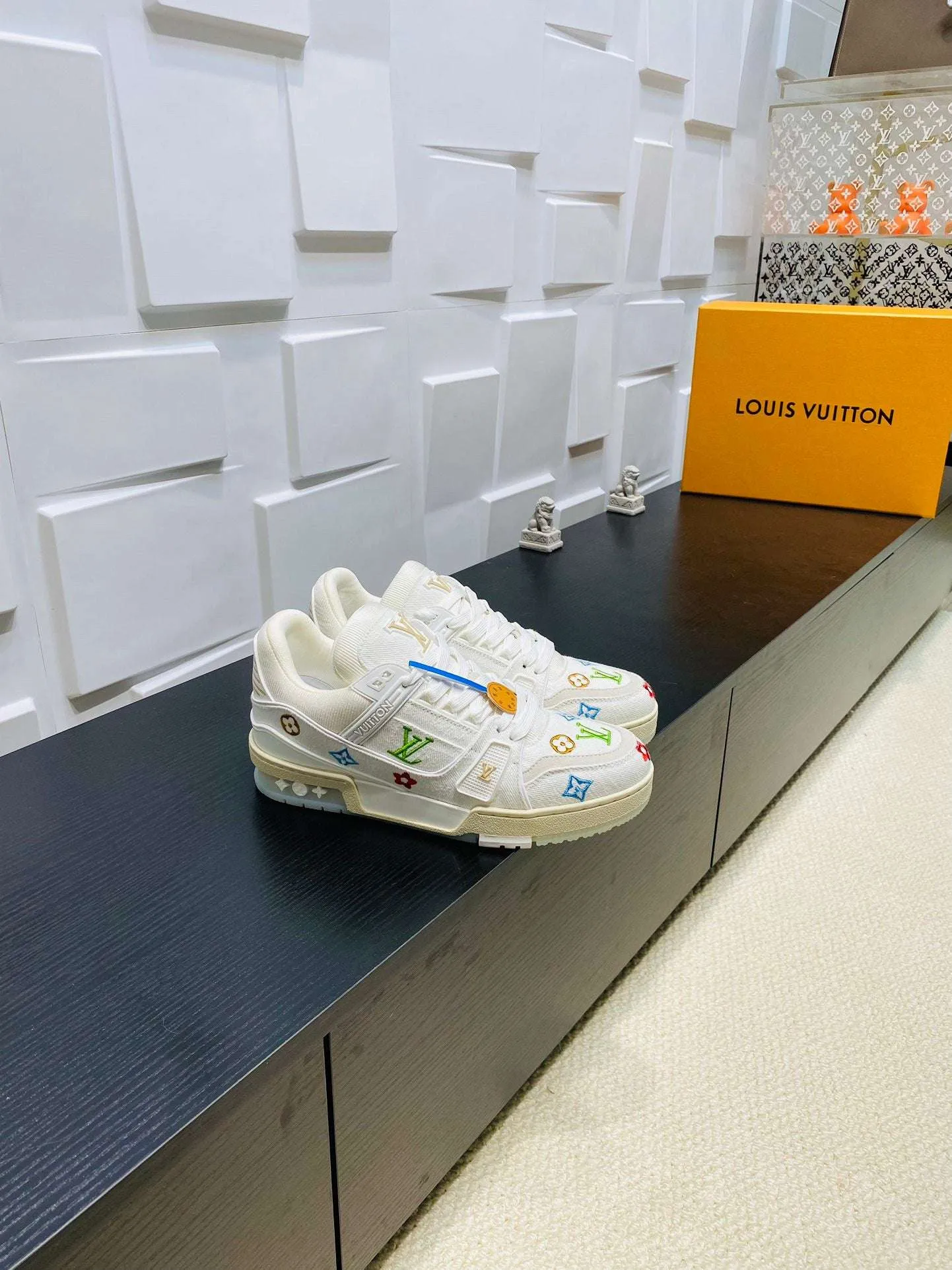 New luxury fashion DIY Sneakers